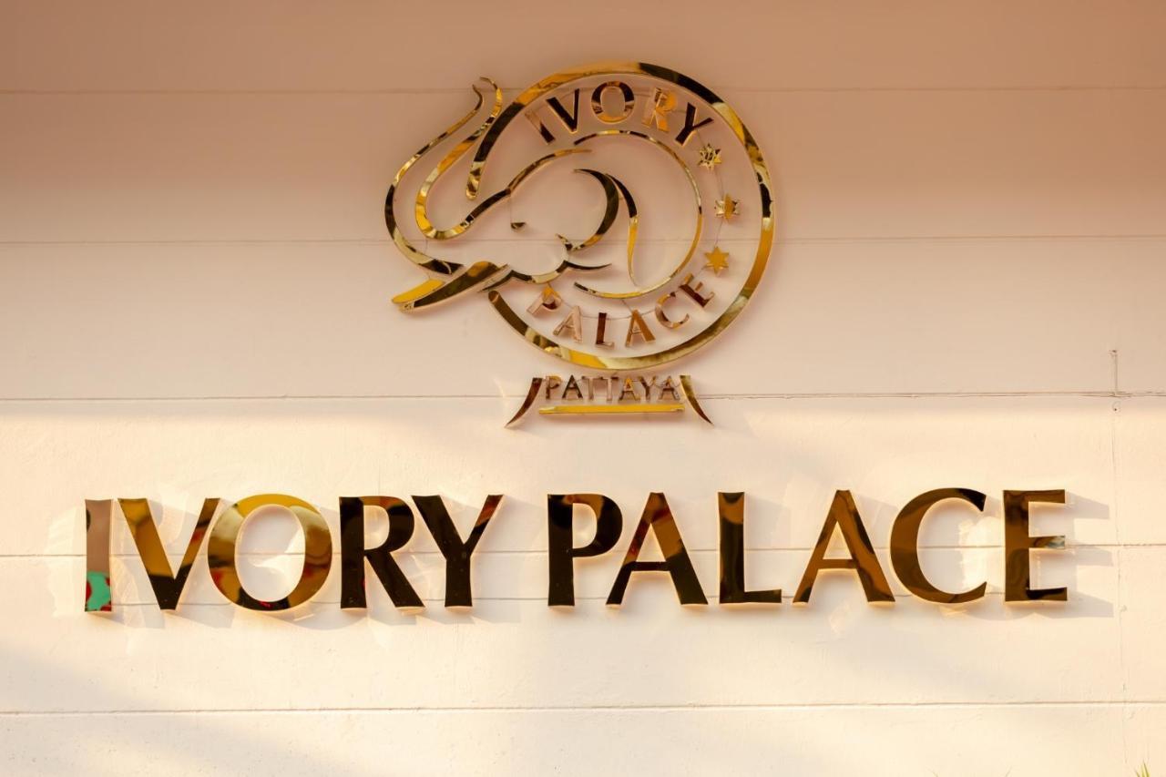 Ivory Palace Hotel Pattaya Exteriör bild